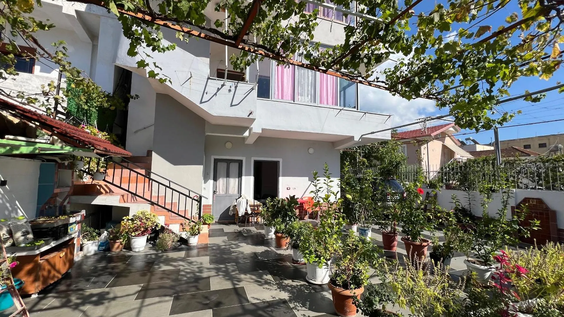 Villa Ag & Af Δυρράχιο 0*,