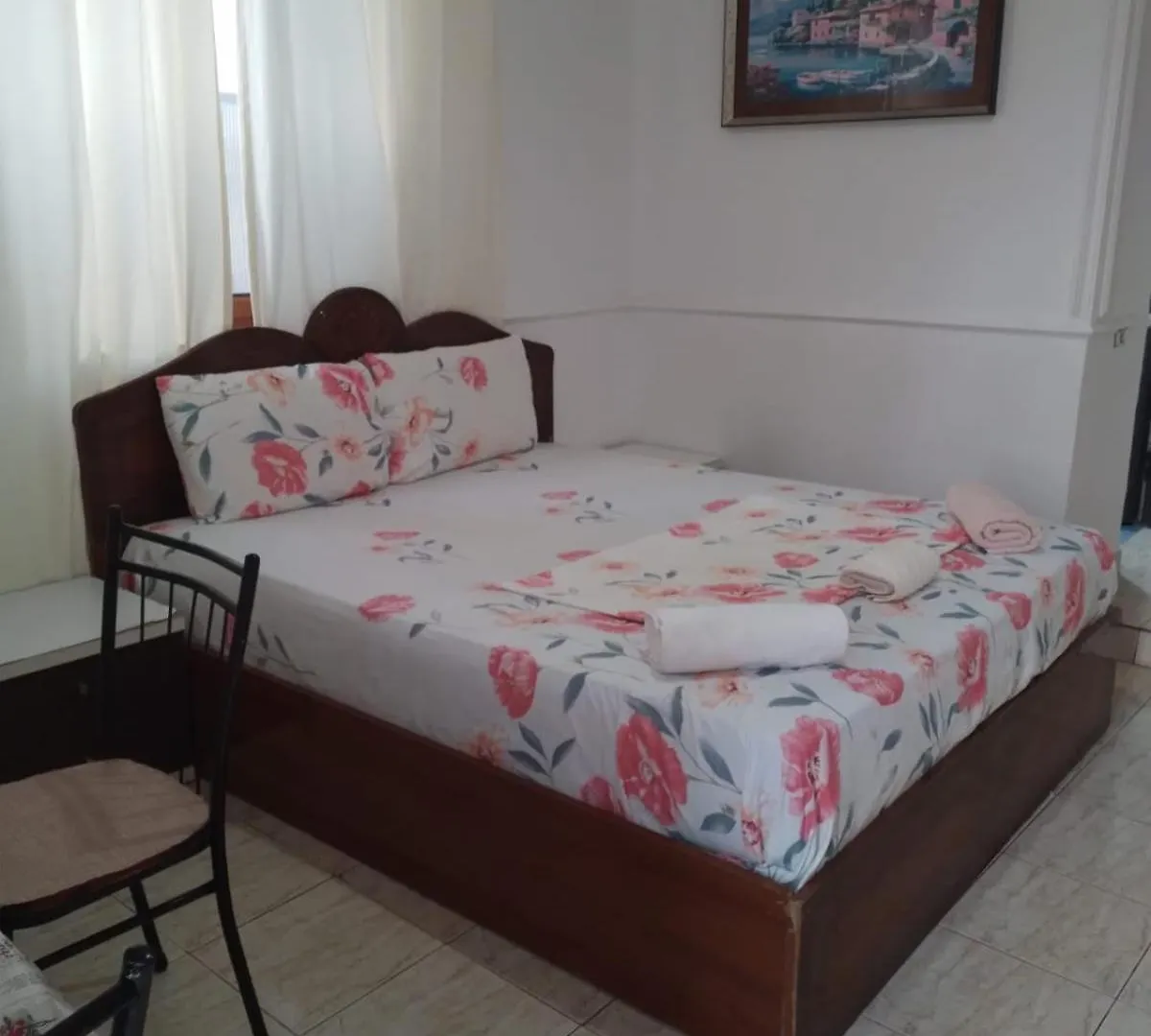 Villa Ag & Af Δυρράχιο
